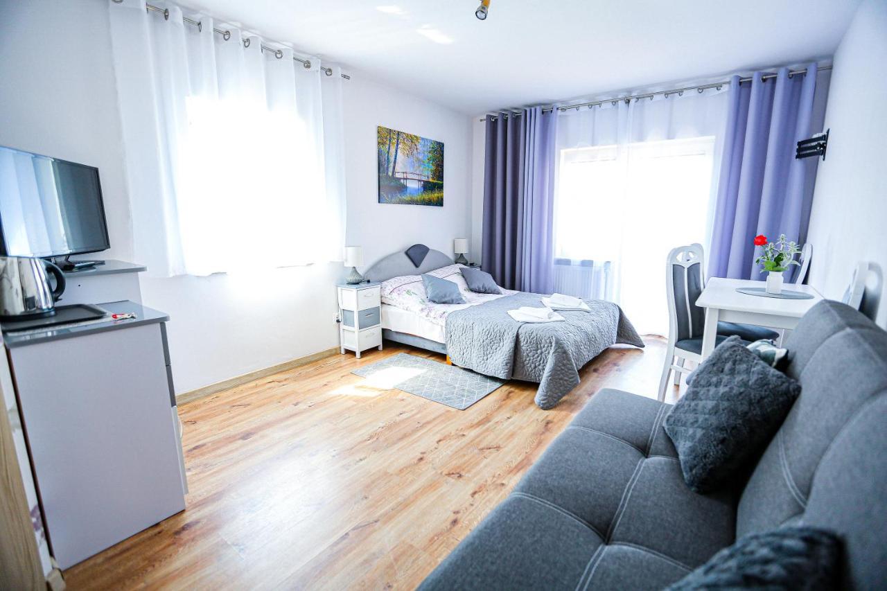 Villa Roza Pokoje & Apartamenty Łeba Dış mekan fotoğraf