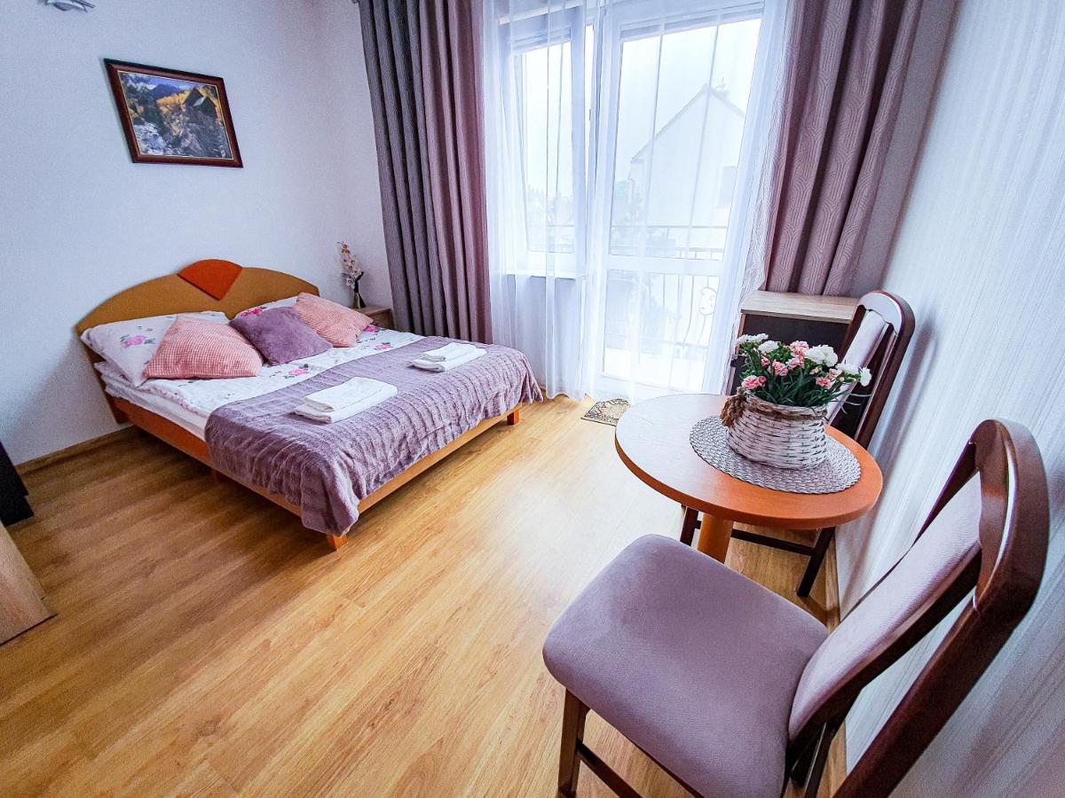 Villa Roza Pokoje & Apartamenty Łeba Dış mekan fotoğraf