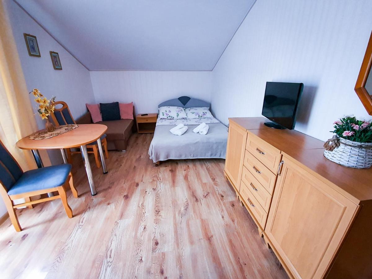 Villa Roza Pokoje & Apartamenty Łeba Dış mekan fotoğraf