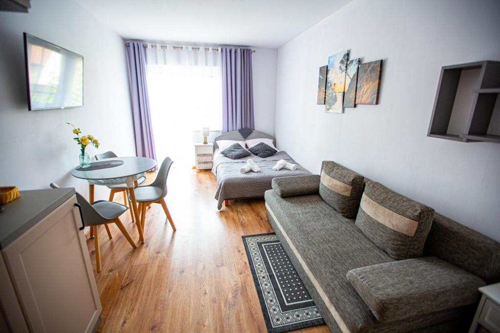 Villa Roza Pokoje & Apartamenty Łeba Dış mekan fotoğraf